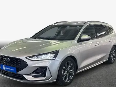 Gebraucht Ford Focus ST-Line X 155 PS (114 kW) 2025 Moondust silver (metallic) Kombi