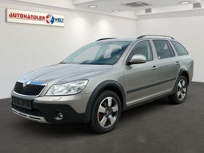 Gebraucht Skoda Octavia Scout 4x4 140 PS (102 kW) 2013 Beige Kombi