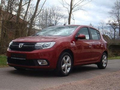 Gebraucht Dacia Sandero Comfort 73 PS (53 kW) 2019 Rot Limousine