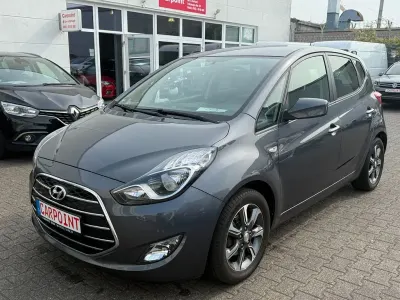 Gebraucht Hyundai ix20 YES! 116 PS (85 kW) 2017 Grau Kleinwagen