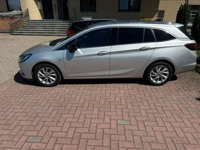 Gebraucht Opel Astra Edition 122 PS (89 kW) 2021 Silber Kombi