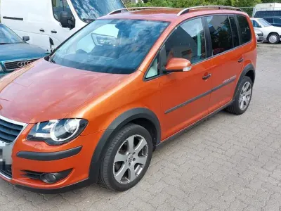 Gebraucht VW Touran Cross 140 PS (102 kW) 2007 Orange Van / Kleinbus