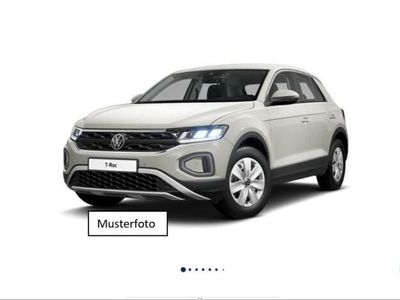 Second-hand VW T-Roc 110 CP (80 kW) 2024 Alb SUV
