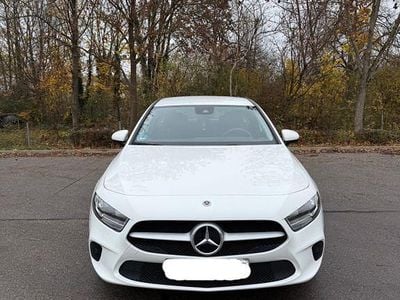 Mercedes A200