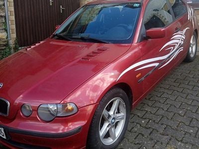 Gebraucht BMW 316 116 PS (85 kW) 2002 Rot Limousine