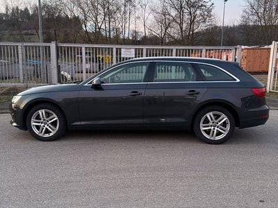 Gebraucht Audi A4 S-Line 150 PS (110 kW) 2016 Grau Kombi