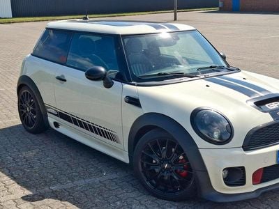 Mini John Cooper Works Coupé