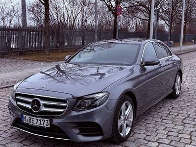 Gebraucht Mercedes E400 AMG line 340 PS (250 kW) 2020 Grau Limousine
