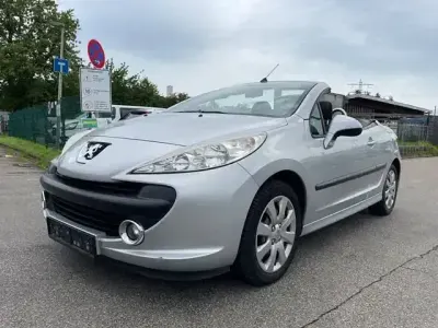 Gebraucht Peugeot 207 CC Filou 120 PS (88 kW) 2007 Grau Cabrio