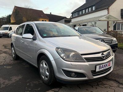 Gebraucht Opel Astra Innovation 116 PS (85 kW) 2008 Silber Limousine