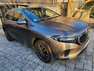 Gebraucht Mercedes EQA250 139 kW (190 PS) 2022 Grau SUV