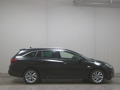 Schwarz Gebraucht 2021 Opel Astra Elegance Kombi | 10.480 € (Fairer Preis)