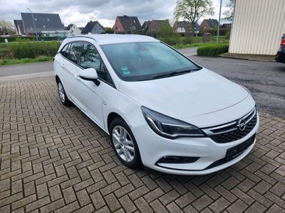 gebraucht Opel Astra 1.6 TDCI Sports Tourer