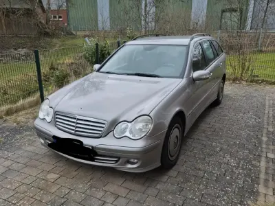 Gebraucht Mercedes C200 120 PS (88 kW) 2006 Silber Kombi