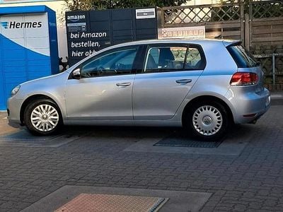 Gebraucht VW Golf VII 105 PS (77 kW) 2012 Grau Limousine