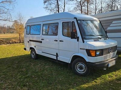 Usata Mercedes T1 98 CV (72 kW) 1993 Bianco Furgone