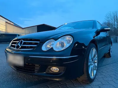 Gebraucht Mercedes CLK280 Sport Edition 231 PS (169 kW) 2009 Schwarz Coupé