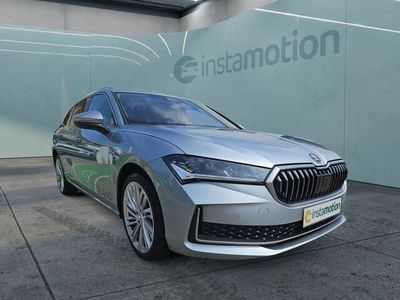 Gebraucht Skoda Superb Selection 150 PS (110 kW) 2024 Silber Kombi