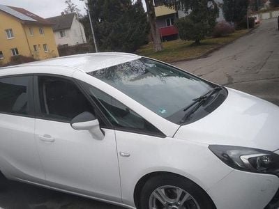 Gebraucht Opel Zafira Tourer 131 PS (96 kW) 2016 Weiß Van / Kleinbus