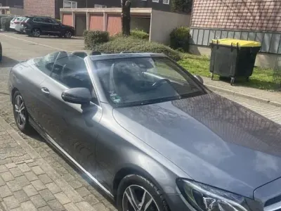 Gebraucht Mercedes C250 211 PS (155 kW) 2017 Schwarz Cabrio