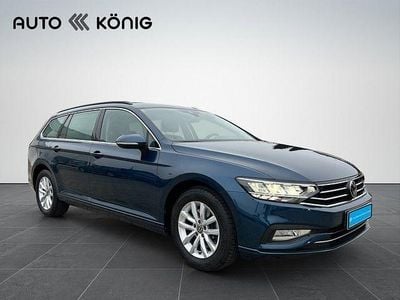 Gebraucht VW Passat Business 150 PS (110 kW) 2022 Blau Kombi