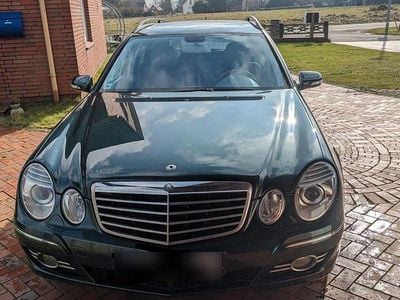 Gebraucht Mercedes E220 Avantgarde 170 PS (125 kW) 2006 Grün Kombi