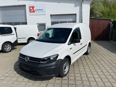Gebraucht VW Caddy 102 PS (75 kW) 2020 Weiß Van / Kleinbus