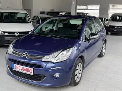 Gebraucht Citroën C3 SELECTION 68 PS (50 kW) 2014 Blau Limousine