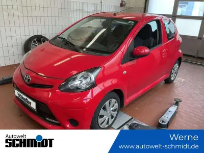 Brugt Toyota Aygo Cool 68 HK (50 kW) 2012 Rød Hatchback