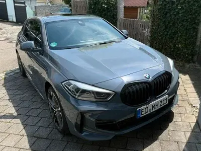Gebraucht BMW 120 M Sport 190 PS (139 kW) 2020 Blau Limousine