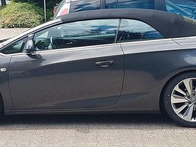 Gebraucht Opel Cascada 165 PS (121 kW) 2013 Grau Cabrio
