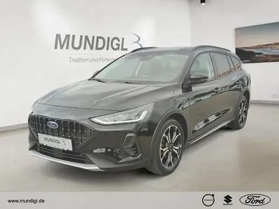 Obsidianschwarz metallic Gebraucht 2022 Ford Focus Active Kombi | 25.880 € (Teuer)