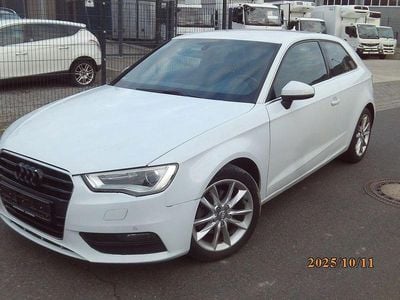 Gebraucht Audi A3 Sport 150 PS (110 kW) 2013 Weiß Limousine