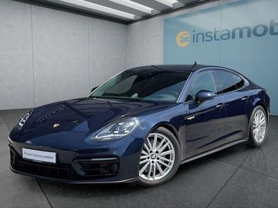 Porsche Panamera 4