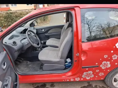 Usata Renault Twingo 58 CV (42 kW) 2009 Rosso Utilitaria