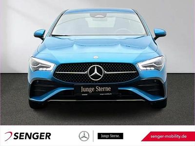 Blau Gebraucht 2025 Mercedes CLA200 AMG Coupé | 35.900 € (Fairer Preis)