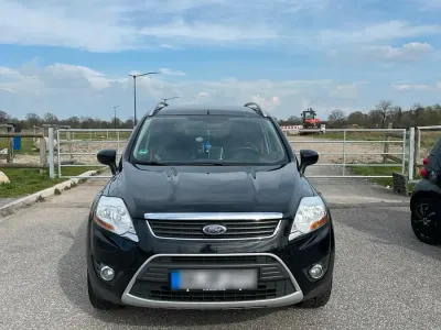 Gebraucht Ford Kuga 140 PS (102 kW) 2010 Schwarz SUV