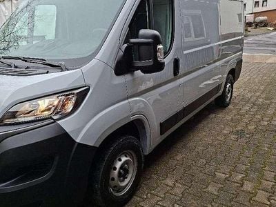 Usata Fiat Ducato 140 CV (102 kW) 2023 Grigio Furgone