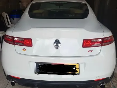 Usata Renault Laguna Coupé GT 235 CV (172 kW) 2011 Bianco Coupé