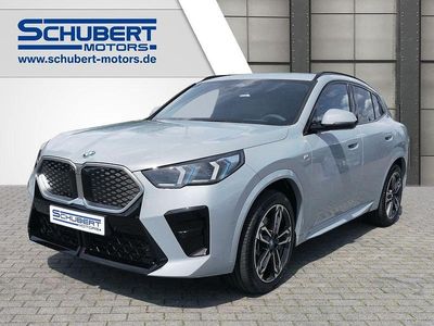Brooklyn grau metallic Gebraucht 2024 BMW iX2 M Sport SUV | 50.890 € (Teuer)