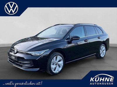 Schwarz Neu 2026 VW Golf VIII Style Kombi | 44.580 € (Teuer)