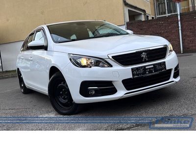 gebraucht Peugeot 308 SW BlueHDi EAT8 Active Pack*AHK*NAV*SHZ*360°