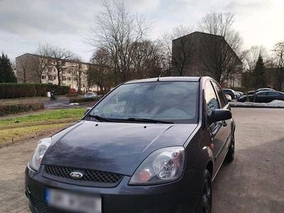 Andere farben Gebraucht 2007 Ford Fiesta Limousine | 1.500 €