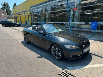 Gebraucht BMW 330 Cabriolet 231 PS (169 kW) 2008 Schwarz Cabrio