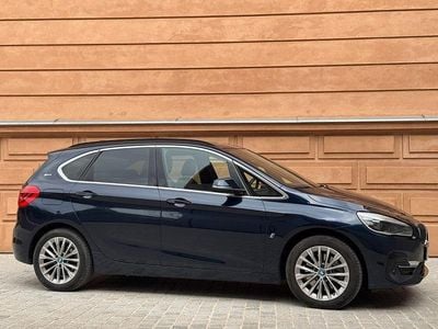 Gebraucht BMW 225 Active Tourer Luxury Line 224 PS (164 kW) 2019 Blau Van / Kleinbus