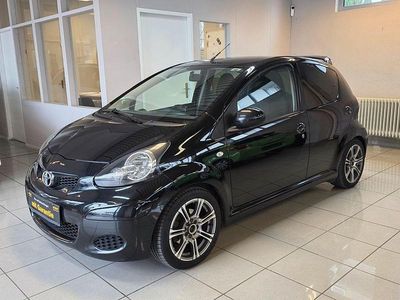 Schwarz Gebraucht 2012 Toyota Aygo Edition Kleinwagen | 5.900 € (Etwas zu teuer)