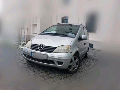 Gebraucht Mercedes Vaneo 100 PS (73 kW) 2005 Silber Van / Kleinbus