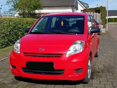 gebraucht Daihatsu Sirion 1,3L 4WD