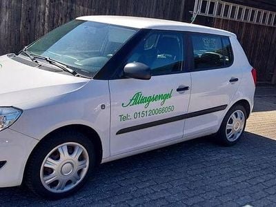 Gebraucht Skoda Fabia Ambition 69 PS (50 kW) 2012 Weiß Limousine