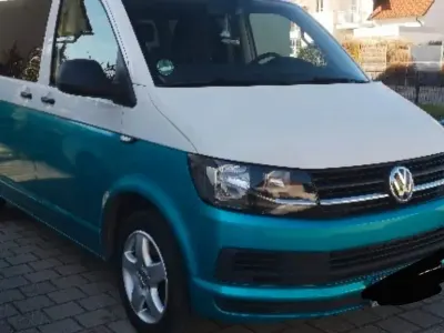 Gebraucht VW Multivan 150 PS (110 kW) 2018 Weiß Van / Kleinbus